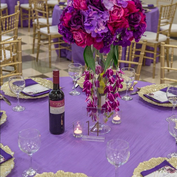 Meet your Posher, Adeola - Picture 1 of 1